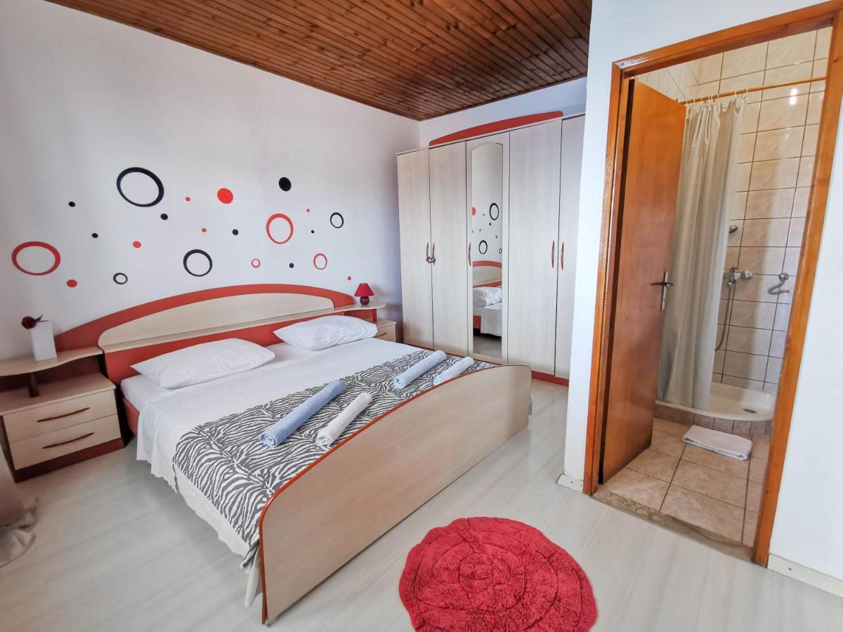 Turina Apartments Makarska Eksteriør bilde
