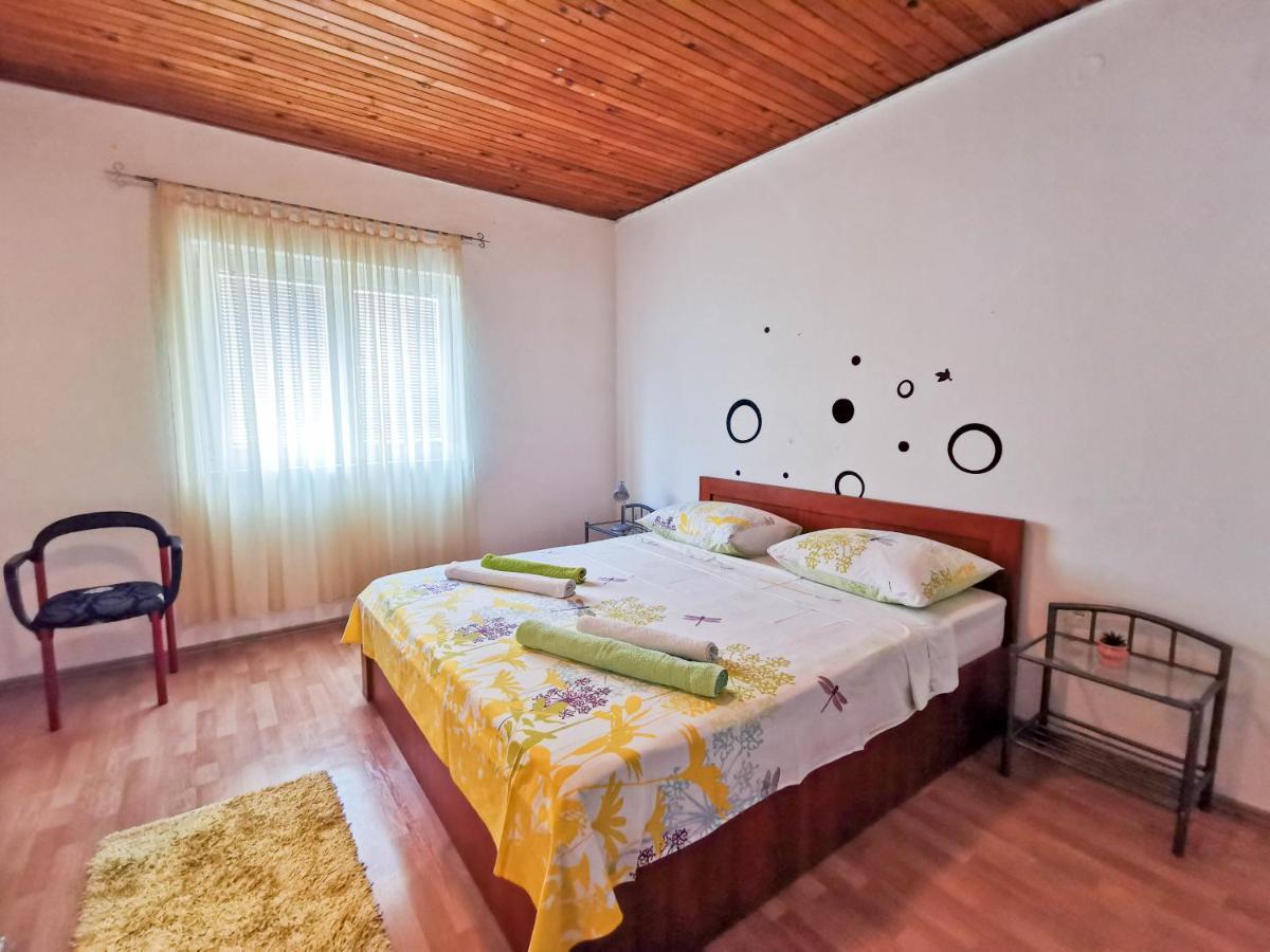 Turina Apartments Makarska Eksteriør bilde