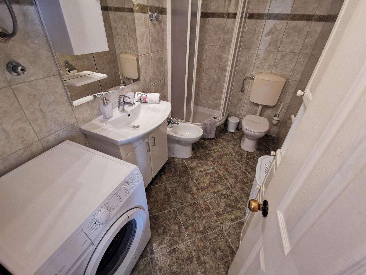 Turina Apartments Makarska Eksteriør bilde