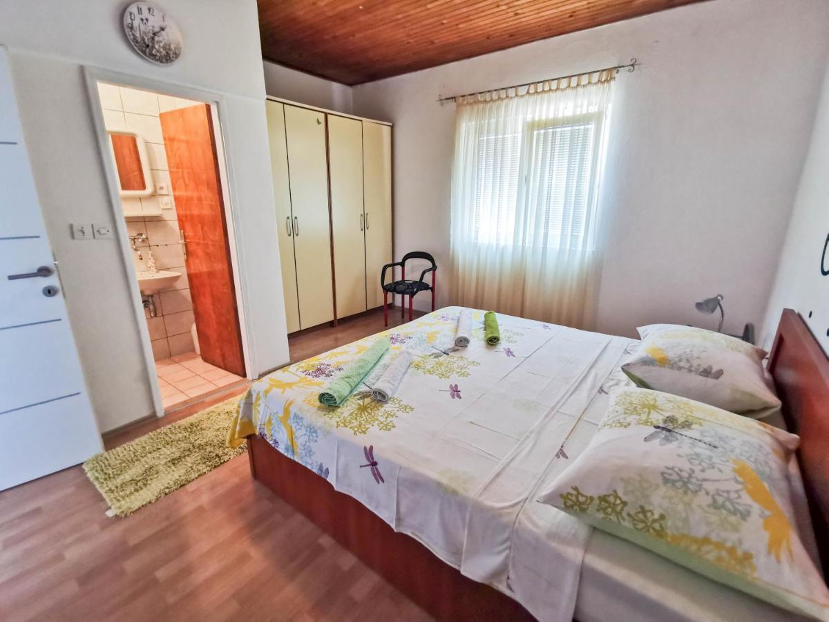 Turina Apartments Makarska Eksteriør bilde