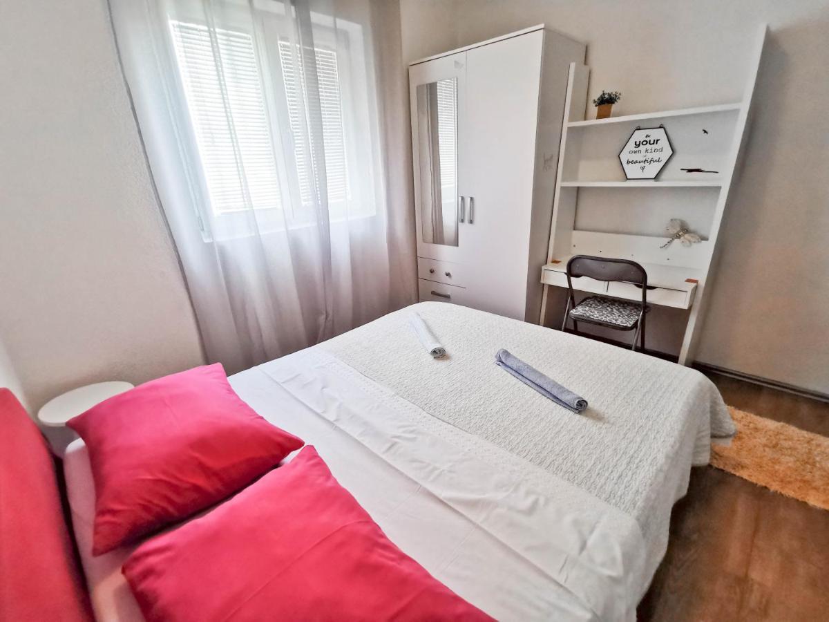 Turina Apartments Makarska Eksteriør bilde